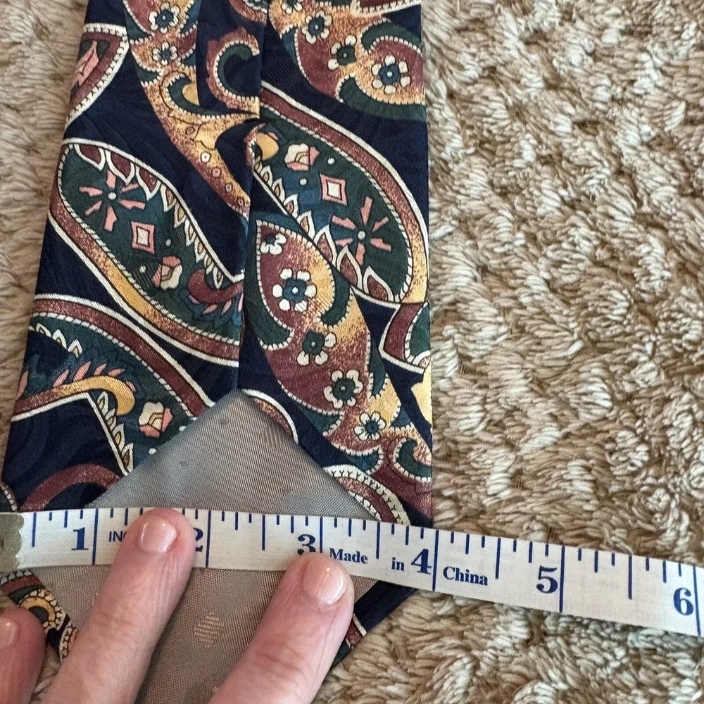 GIVENCHY Luxury Elegant Paisley Blue All Silk Tie Designer Necktie 4